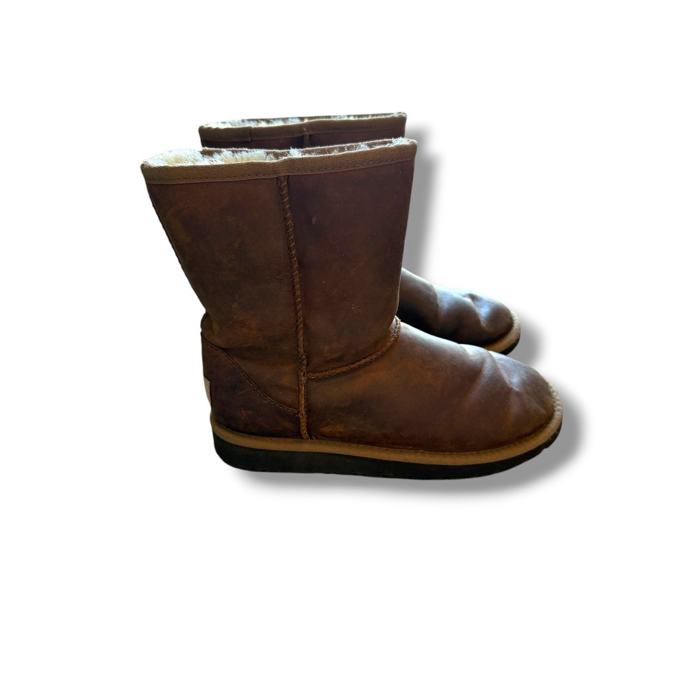 UGG Australia Classic Short Bomber Boots 4 Brown Leather Shearling Distressed